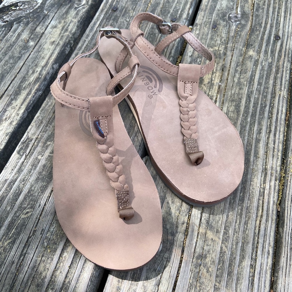 Rainbow T-Street Sandals size M (6.5-7.5) NWOT!